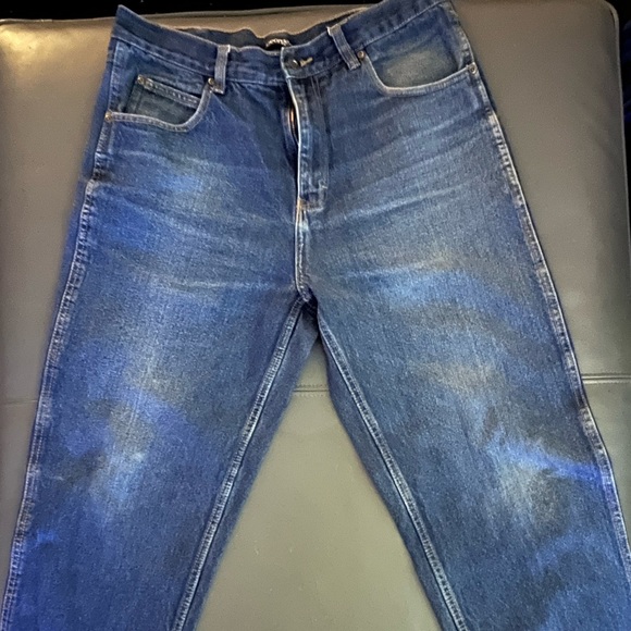 George Jeans - Picture 2 of 4